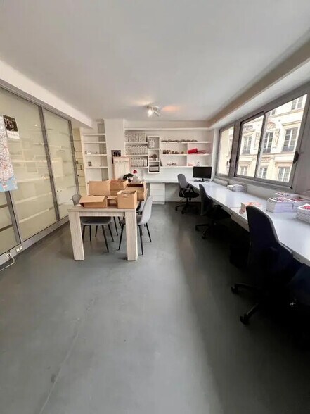 Bureau dans Paris à louer - Photo intérieure – Image 2 sur 12