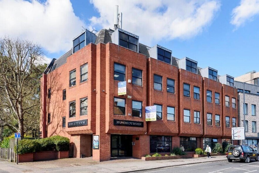 215 Marsh Rd, Pinner à louer - Photo de l’immeuble – Image 1 sur 19