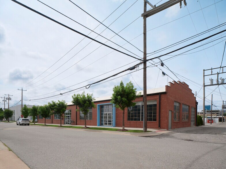 124 NW 12th St, Oklahoma City, OK à louer - Photo de l’immeuble – Image 3 sur 29