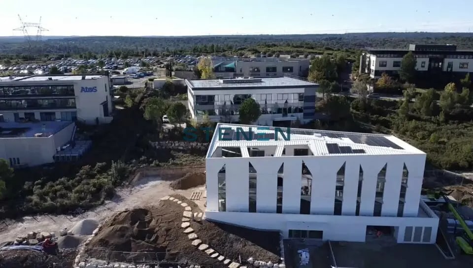 Bureau dans Aix-en-Provence à louer - Photo de l’immeuble – Image 1 sur 6