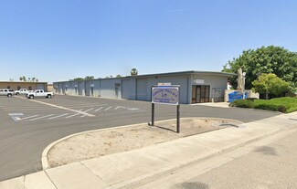Plus de détails pour 1078-1098 E Walnut Ave, Tulare, CA - Industriel/Logistique à louer
