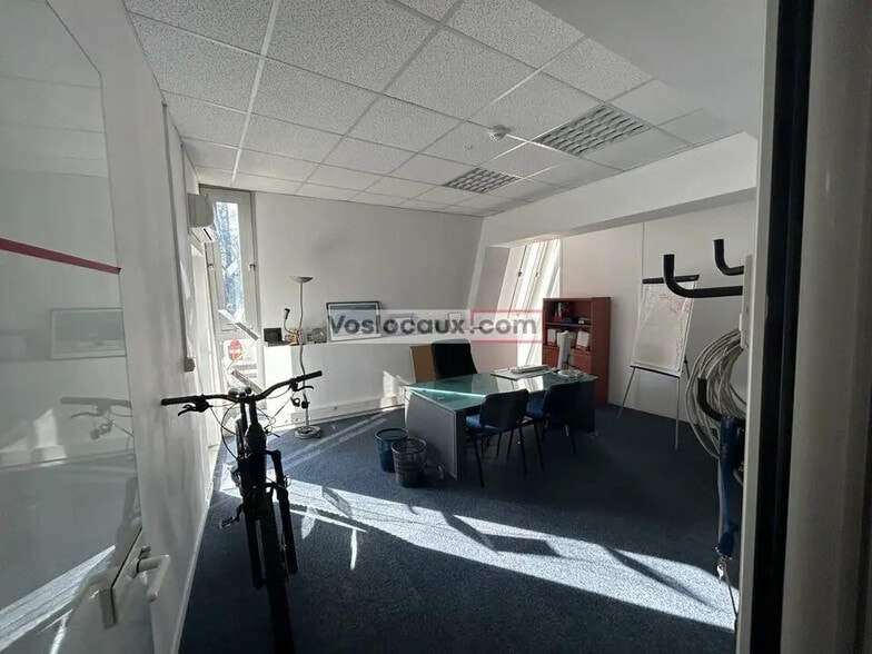 Local d’activités dans SOPHIA ANTIPOLIS à louer - Photo intérieure – Image 2 sur 5