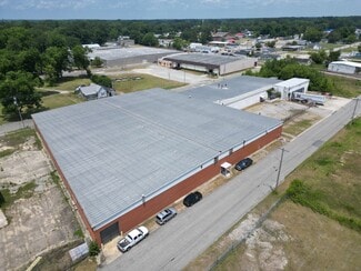 Plus de détails pour 610 E 1st St, Lumberton, NC - Industriel/Logistique à vendre