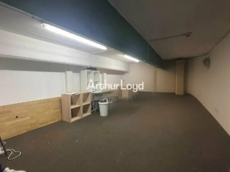 Local commercial dans Reims à louer - Photo intérieure – Image 3 sur 9