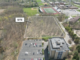 Plus de détails pour Mortimer Rd, Bedford, OH - Terrain à vendre