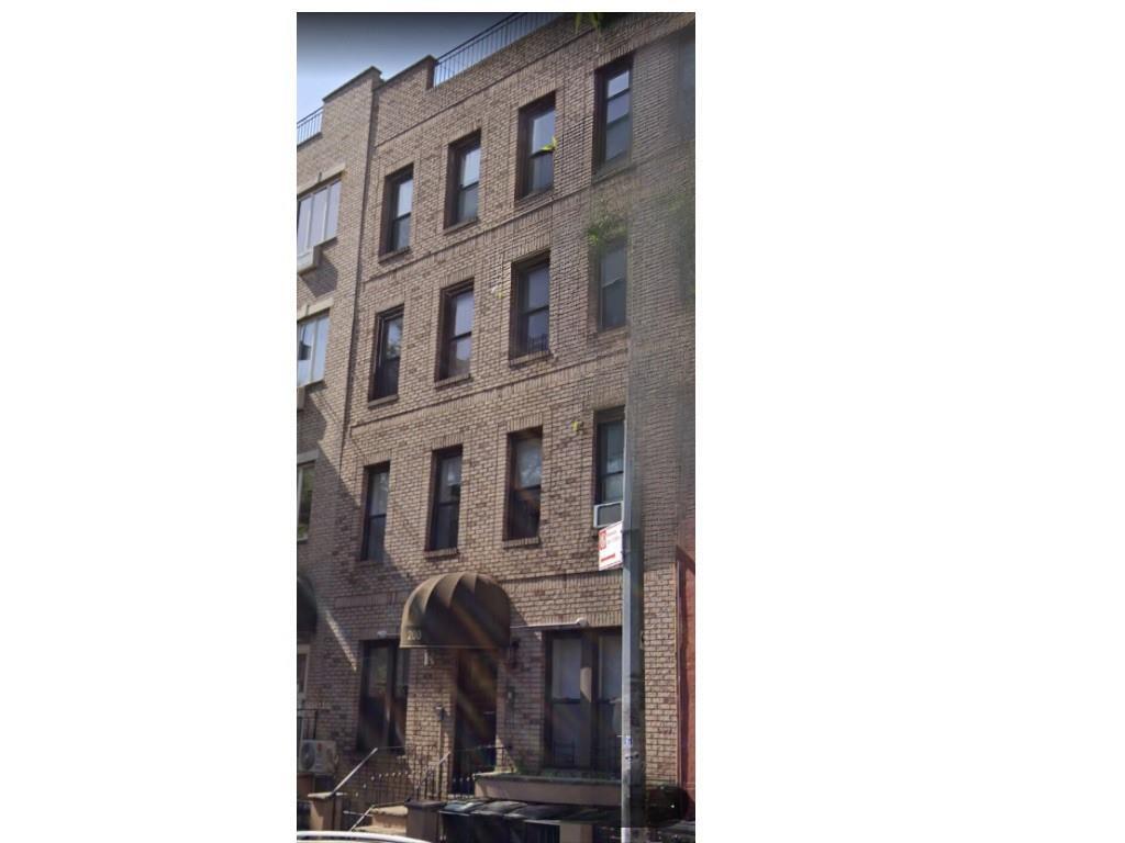 200 W 9th St, Brooklyn, NY à vendre Photo principale– Image 1 sur 2