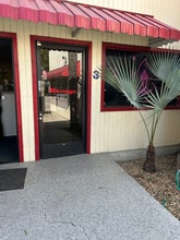 716 W 6th St, Corona, CA à louer Photo intérieure– Image 1 sur 12