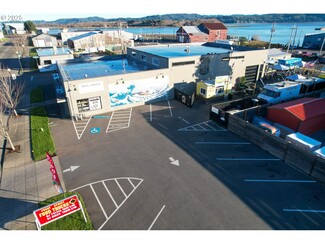 Plus de détails pour 790 N Bayshore Dr, Coos Bay, OR - Local commercial à vendre