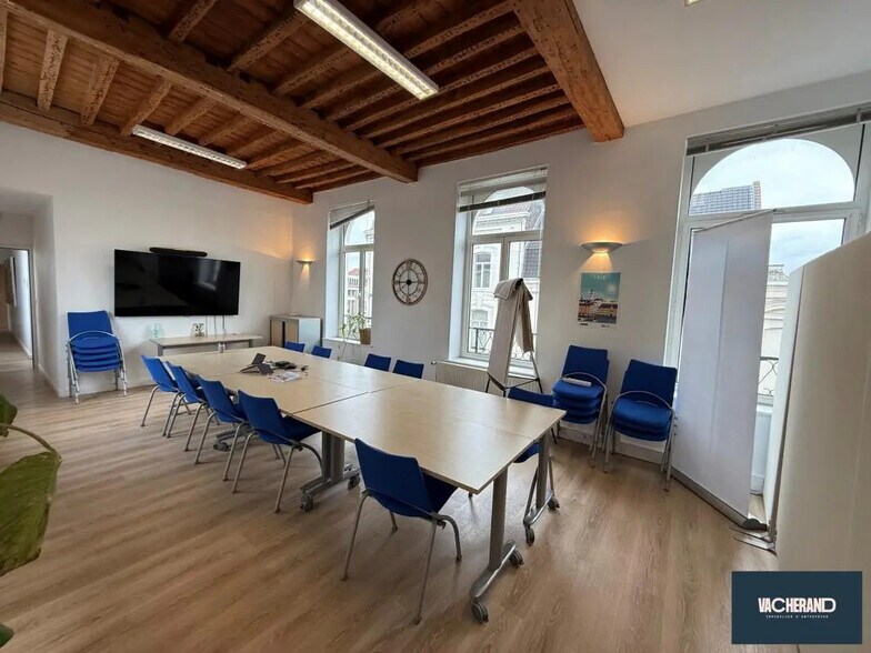 Local commercial dans Tourcoing à louer - Photo de l’immeuble – Image 2 sur 7