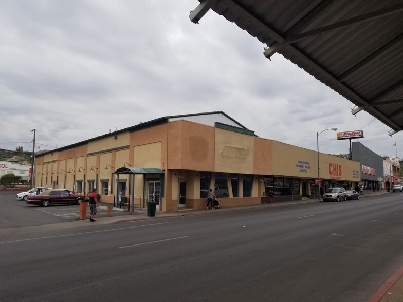 186 N Grand Ave, Nogales, AZ à louer - Photo de l’immeuble – Image 1 sur 23