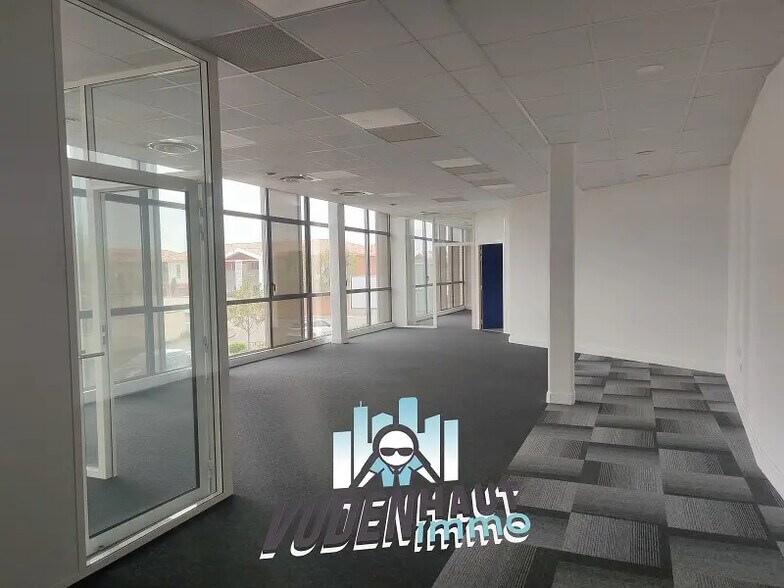 Bureau dans Colomiers à louer - Photo de l’immeuble – Image 1 sur 9