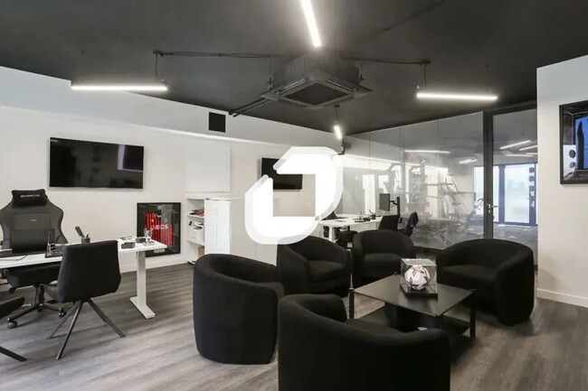 Plus de détails pour Bureau à vendre