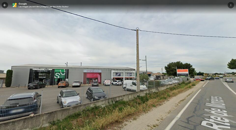 Local commercial dans Avignon à louer - Photo de l’immeuble – Image 1 sur 6
