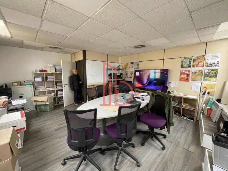 Bureau dans Bordeaux à louer - Photo intérieure – Image 3 sur 5