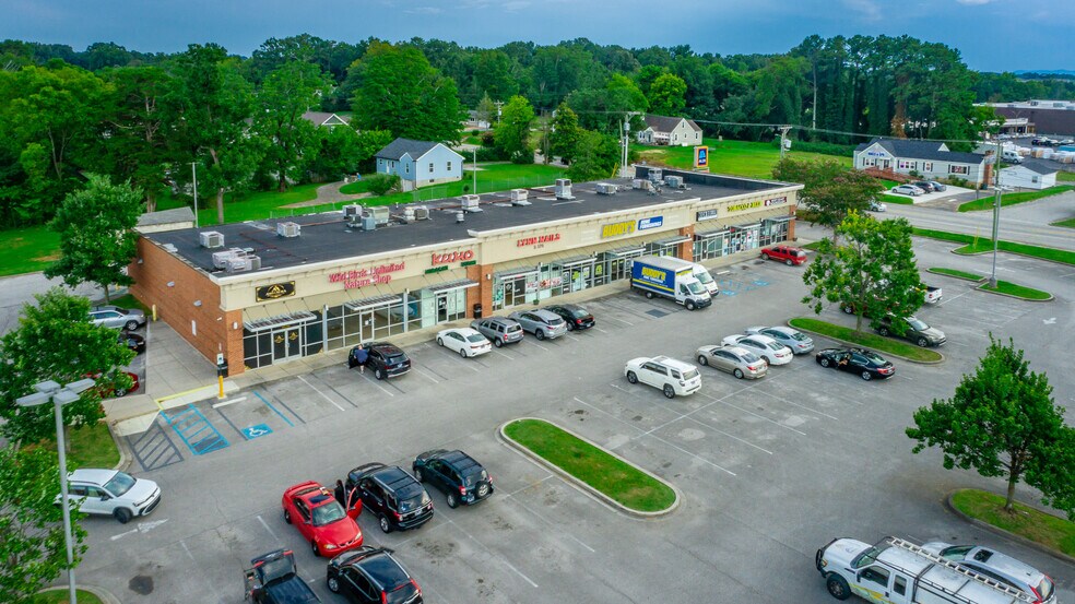 6025 E Brainerd Rd, Chattanooga, TN à louer - Photo de l’immeuble – Image 2 sur 25