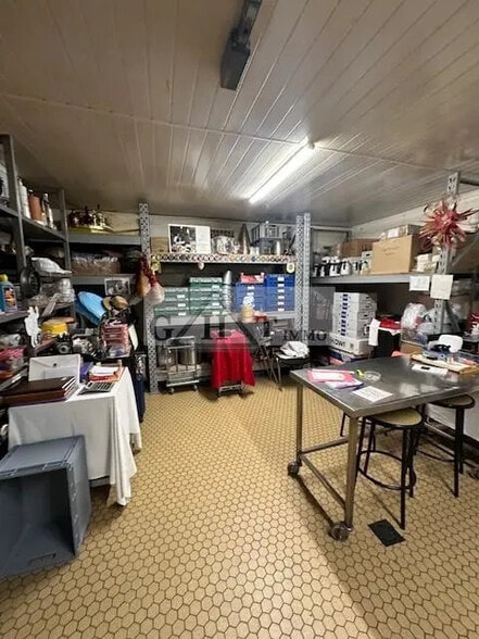 Industriel/Logistique dans Saint-Michel-sur-Orge à vendre - Photo de l’immeuble – Image 2 sur 12