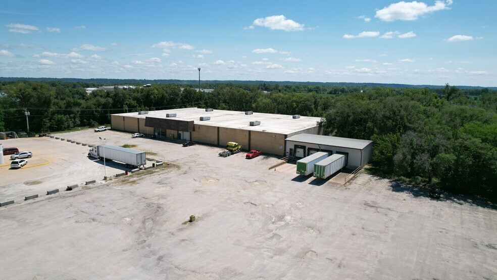 5012 Avenue O, Fort Madison, IA à vendre - Photo de l’immeuble – Image 3 sur 11