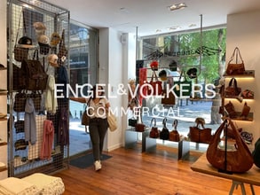 Local commercial dans Barcelone, Barcelona à louer Photo intérieure– Image 1 sur 16