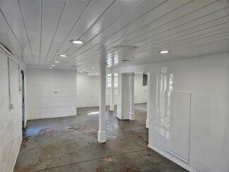 Plus de détails pour 1517 W Magnolia Ave, Fort Worth, TX - Local commercial à louer