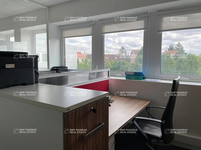 Bureau dans Orléans à vendre - Photo de l’immeuble – Image 3 sur 5