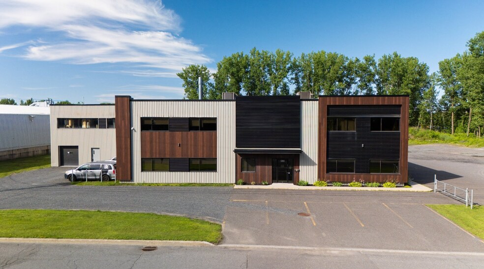 580 Rue Rocheleau, Drummondville, QC à vendre - Photo de l’immeuble – Image 1 sur 1