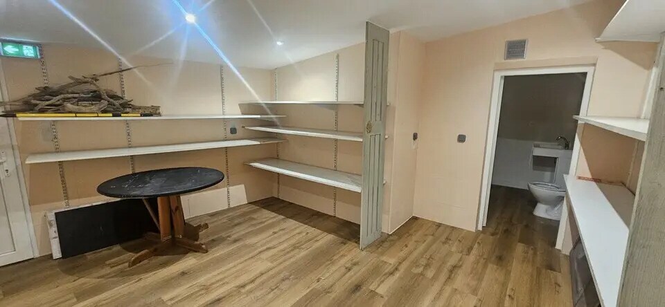 Local commercial dans Antibes à louer - Photo intérieure – Image 3 sur 4