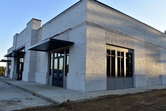 787 US-49 Hwy, Flora, MS à louer - Photo de l’immeuble – Image 1 sur 6