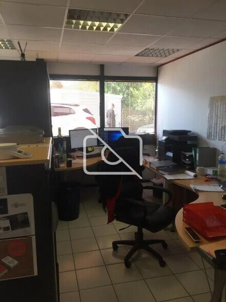 Industriel/Logistique dans Champigny-sur-Marne à louer - Photo intérieure – Image 2 sur 5