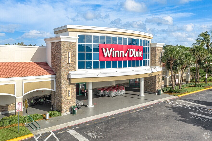 963-989 N Nob Hill Rd, Plantation, FL à louer - Photo de l’immeuble – Image 1 sur 7