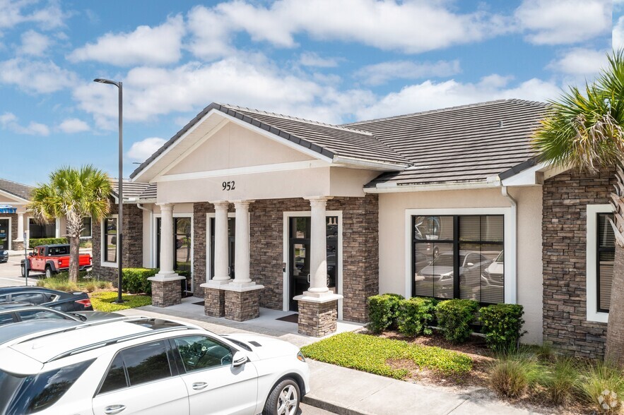 952 International Pky, Lake Mary, FL à vendre - Photo de l’immeuble – Image 3 sur 32