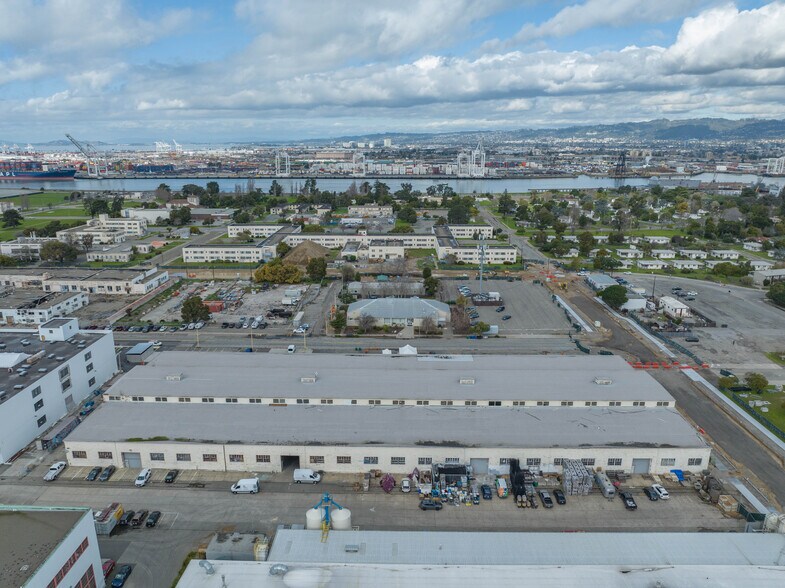 650 W Ranger Ave, Alameda, CA à louer - Photo de l’immeuble – Image 2 sur 10