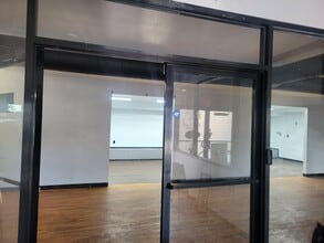 7050 Route 35 North, Sayreville, NJ à louer Photo intérieure– Image 2 sur 15