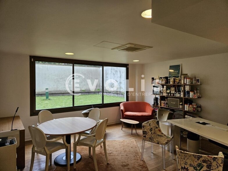 Bureau dans Montrouge à vendre - Photo intérieure – Image 3 sur 10