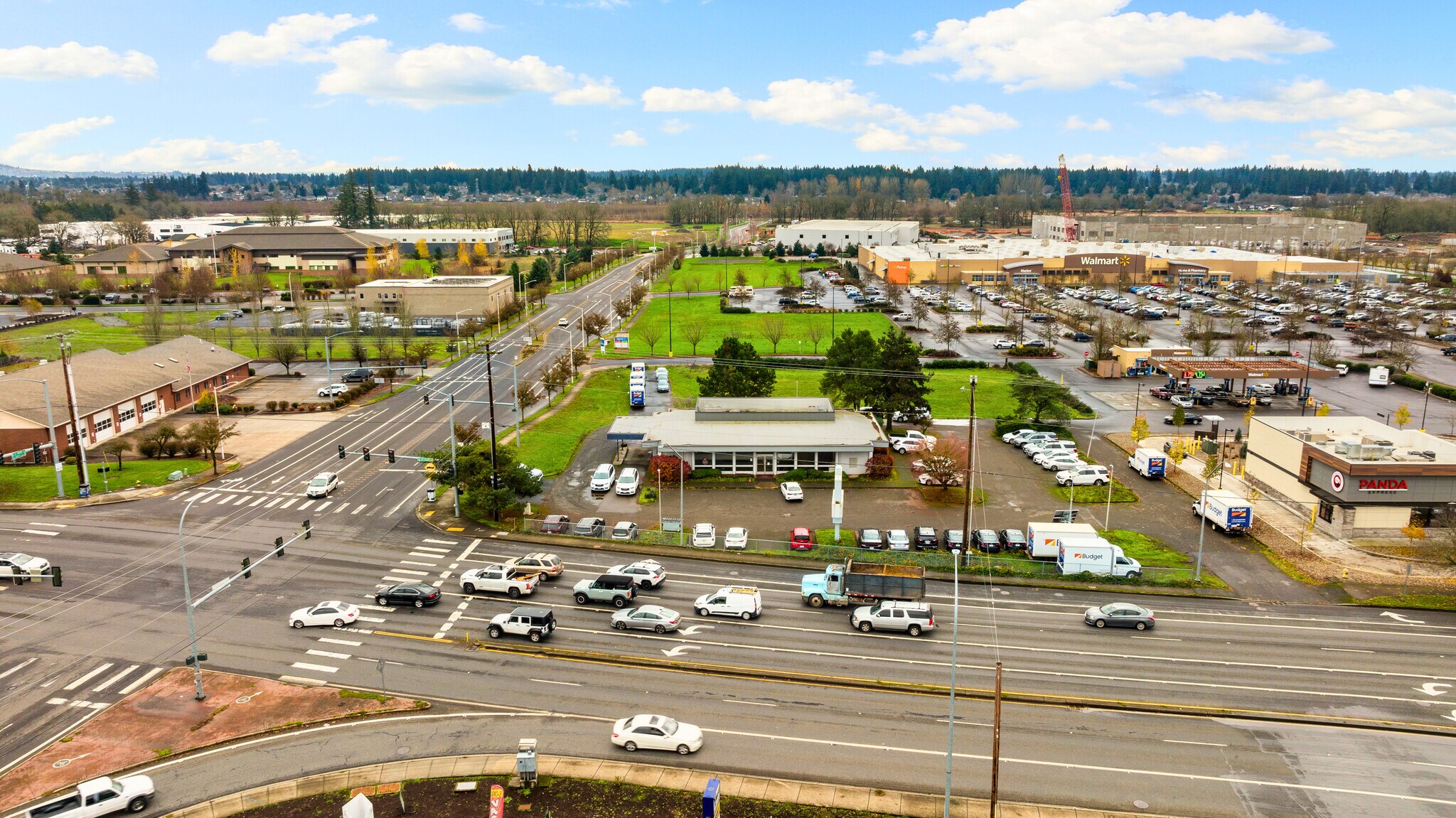 14605 NE Fourth Plain Blvd, Vancouver, WA à louer Photo principale– Image 1 sur 11