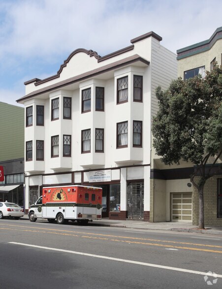 1018-1020 Valencia St, San Francisco, CA à louer - Photo de l’immeuble – Image 2 sur 16