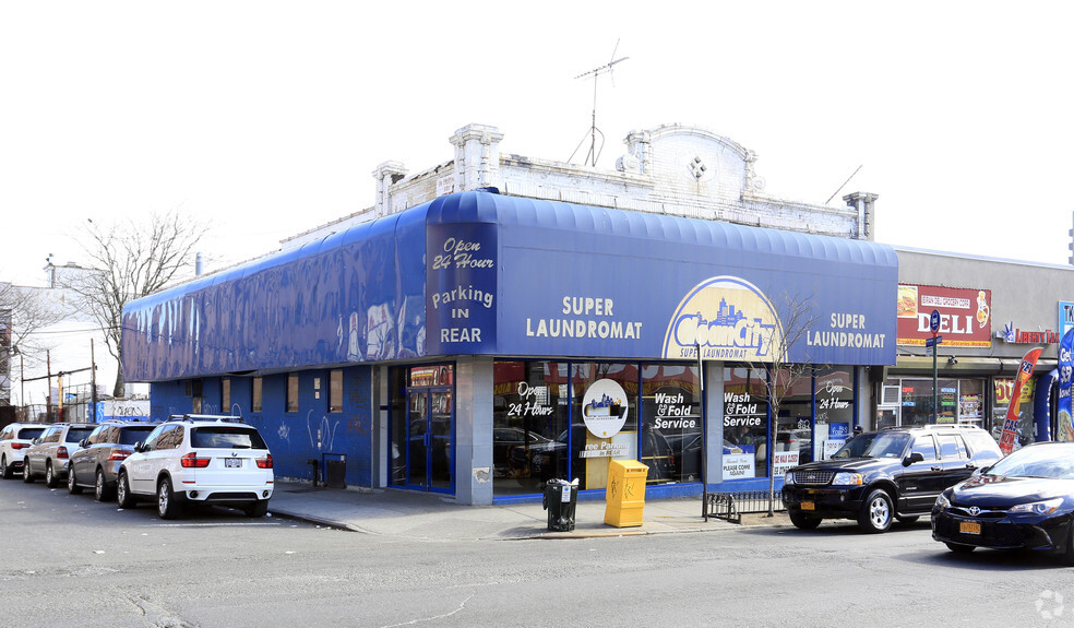 689 E Tremont Ave, Bronx, NY à louer - Photo de l’immeuble – Image 3 sur 6