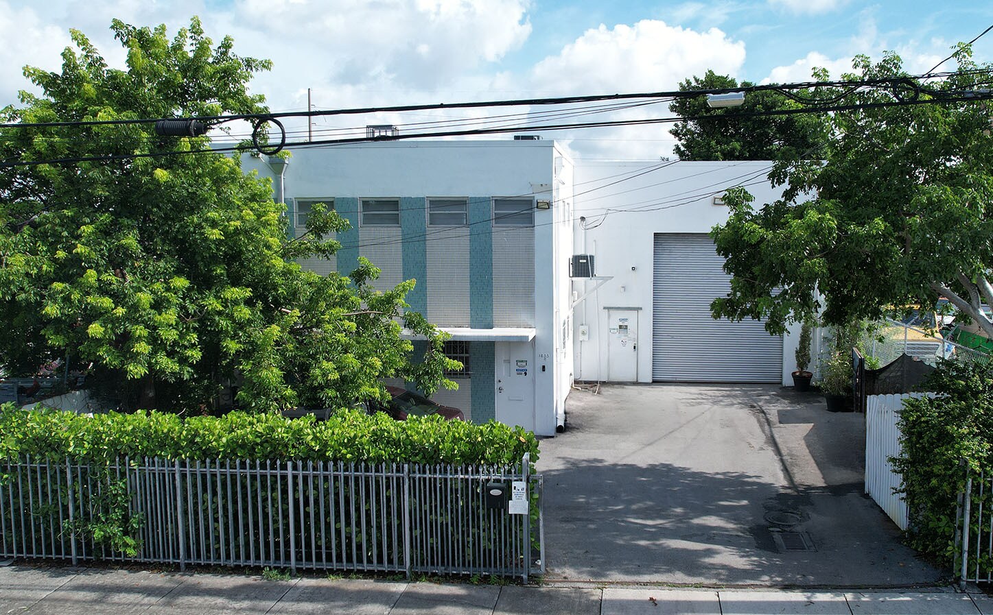 1835 NW 21st Ter, Miami, FL à vendre Photo de l’immeuble– Image 1 sur 4