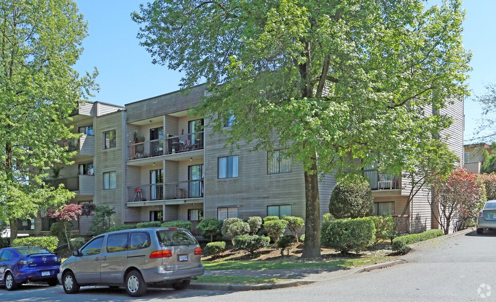 150 E 14th Ave, Vancouver, BC à vendre - Photo principale – Image 2 sur 6