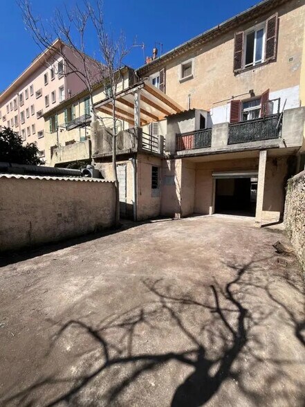 220 Avenue Colonel Picot, Toulon à louer - Photo de l’immeuble – Image 2 sur 4