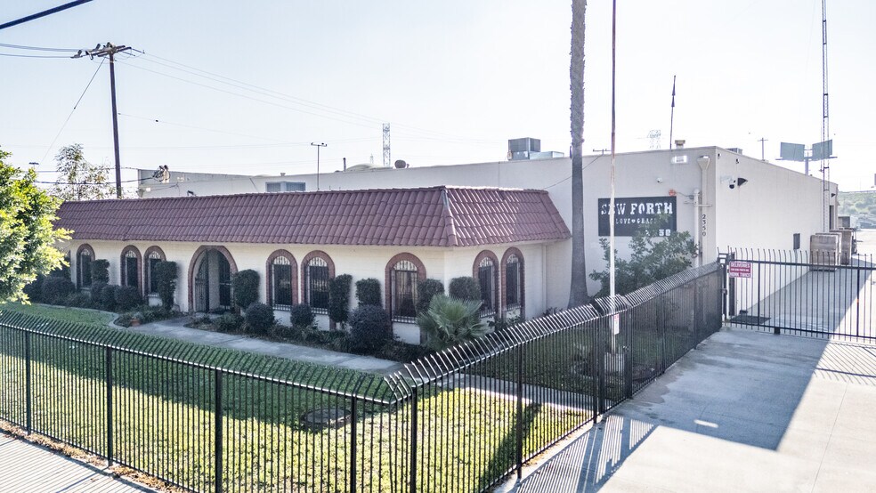 2350 Central Ave, Duarte, CA à vendre - Photo principale – Image 1 sur 11