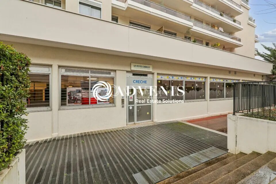 Bureau dans Vincennes à vendre Photo de l’immeuble– Image 1 sur 25