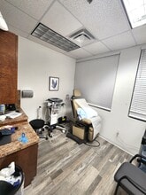 15340 Jog Rd, Delray Beach, FL à louer Photo intérieure– Image 2 sur 9