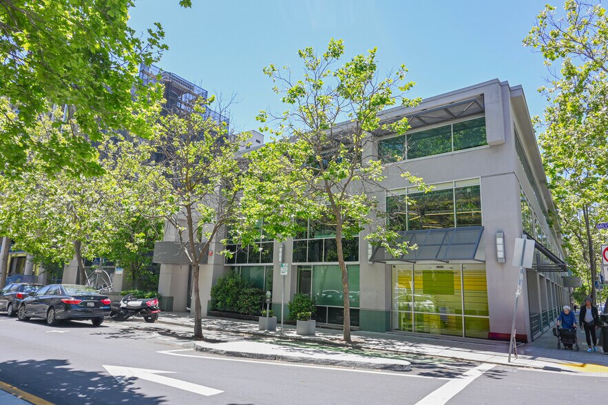 2100 Milvia St, Berkeley, CA à vendre - Photo de l’immeuble – Image 2 sur 15