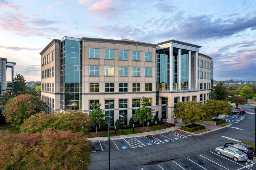 13850 Ballantyne Corporate Pl, Charlotte, NC à louer - Photo de l’immeuble – Image 1 sur 8