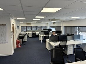 Trafalgar Way, Bar Hill à louer Photo intérieure– Image 2 sur 4