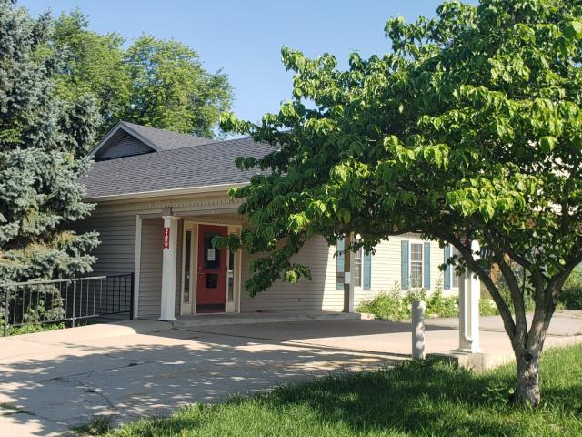 201 N Church St, New Carlisle, OH à vendre - Photo de l’immeuble – Image 3 sur 22