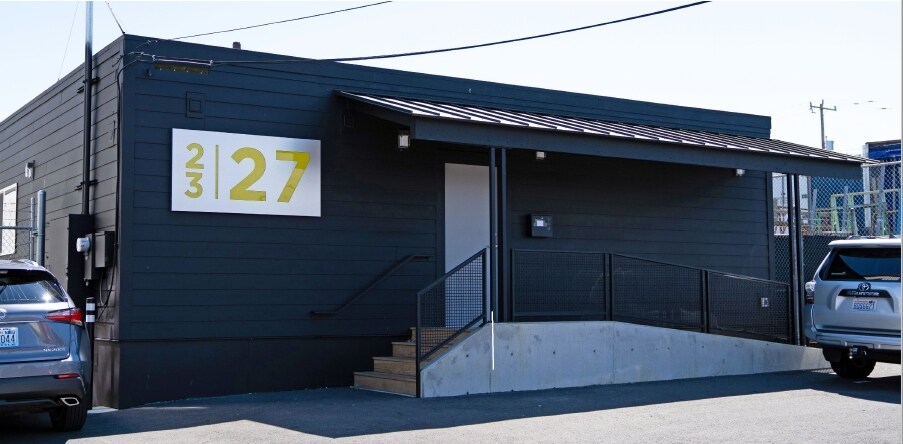 2327 W Commodore Way, Seattle, WA à louer - Photo principale – Image 1 sur 1