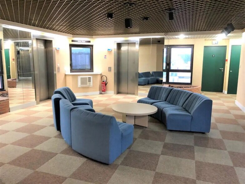 Bureau dans Toulouse à louer - Photo de l’immeuble – Image 3 sur 7