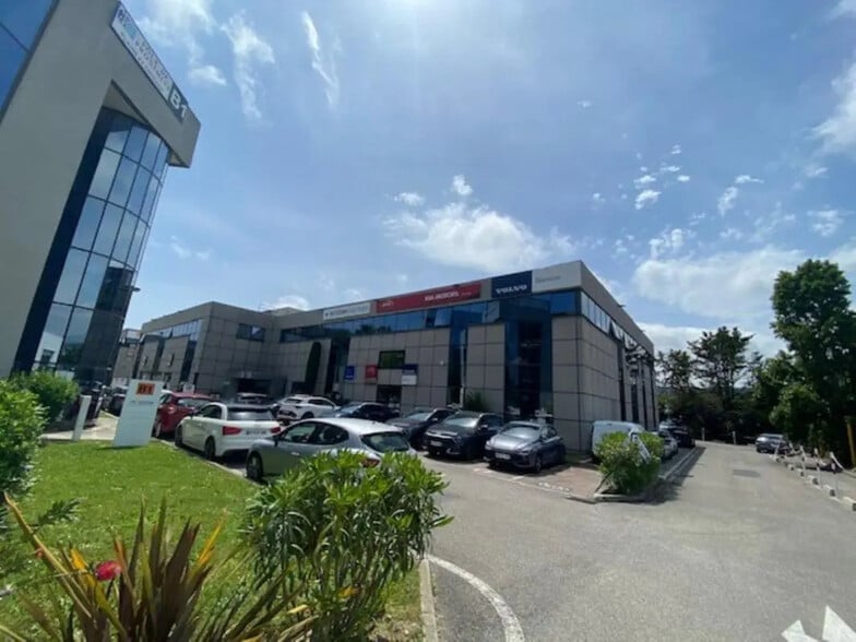 Bureau dans Nice à louer - Photo de l’immeuble – Image 2 sur 16