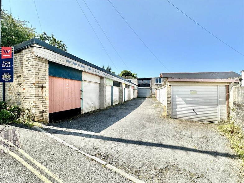 Hostle Park Rd, Ilfracombe à vendre - Photo de l’immeuble – Image 1 sur 34